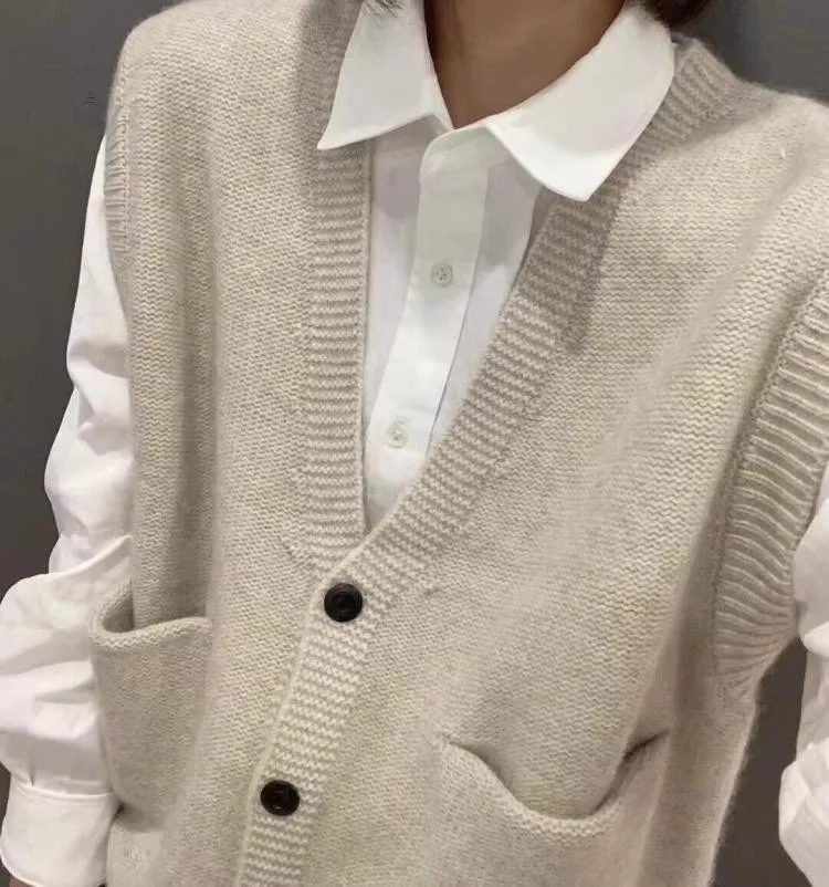 2024 Autumn and winter Cashmere Vest Women Cashmere Vest sweater knitted soft warm Women