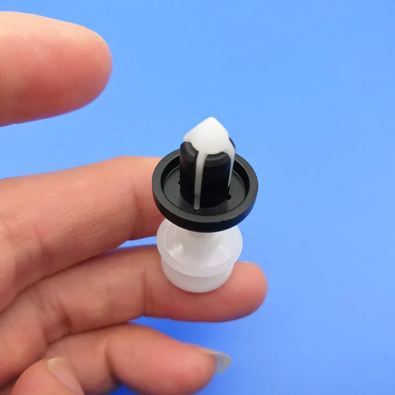 Automotive B-Pillar Interior Board Clip for Honda Civic Clarity CR-V Fit Pilot Acura Pillar Rocker Panel Floor Retainer Clip