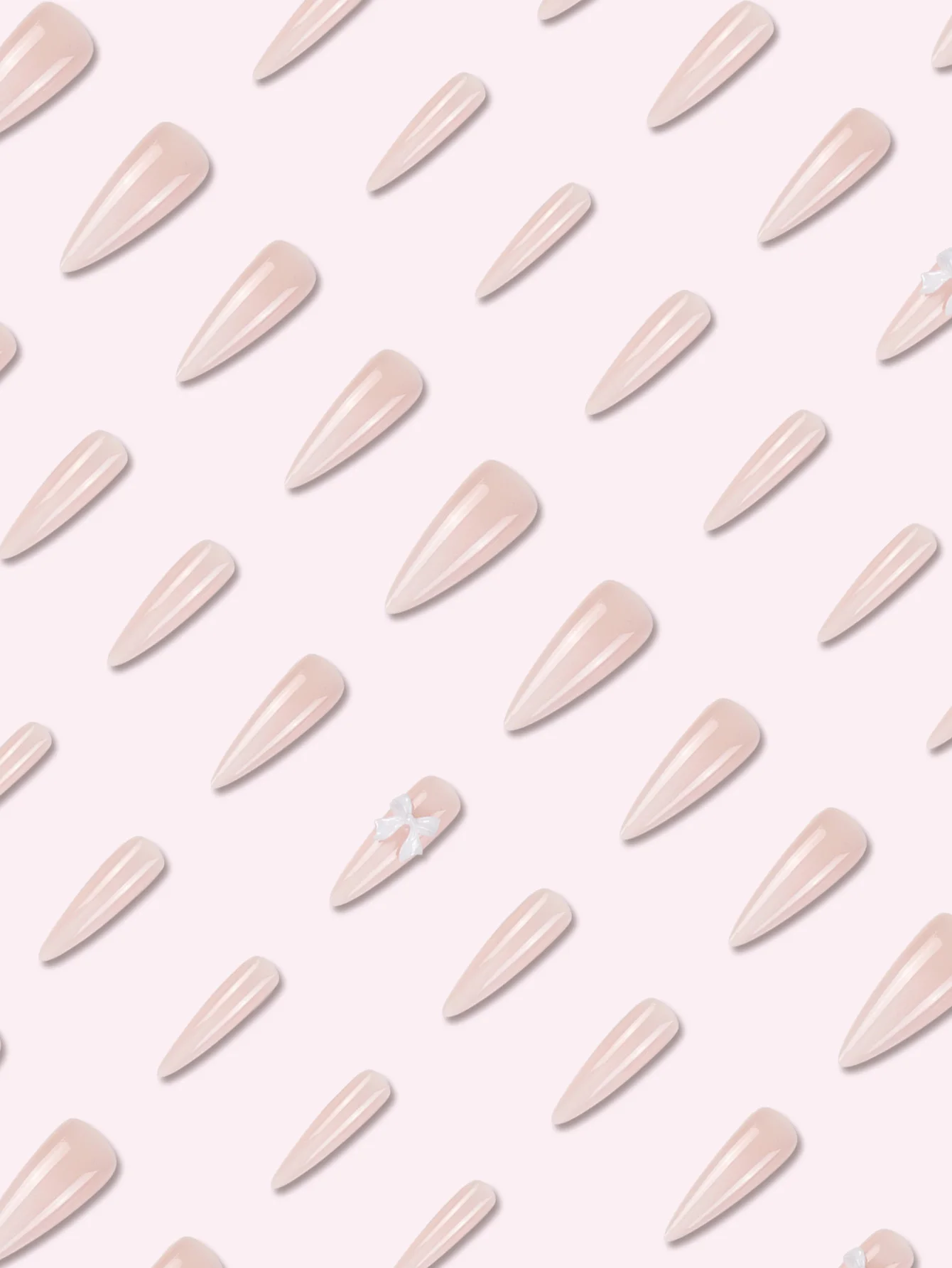 24-delige lange puntige gradiënt Franse vlinder nepnagels set ABS materiaal patroon voor vingerpers op nagels