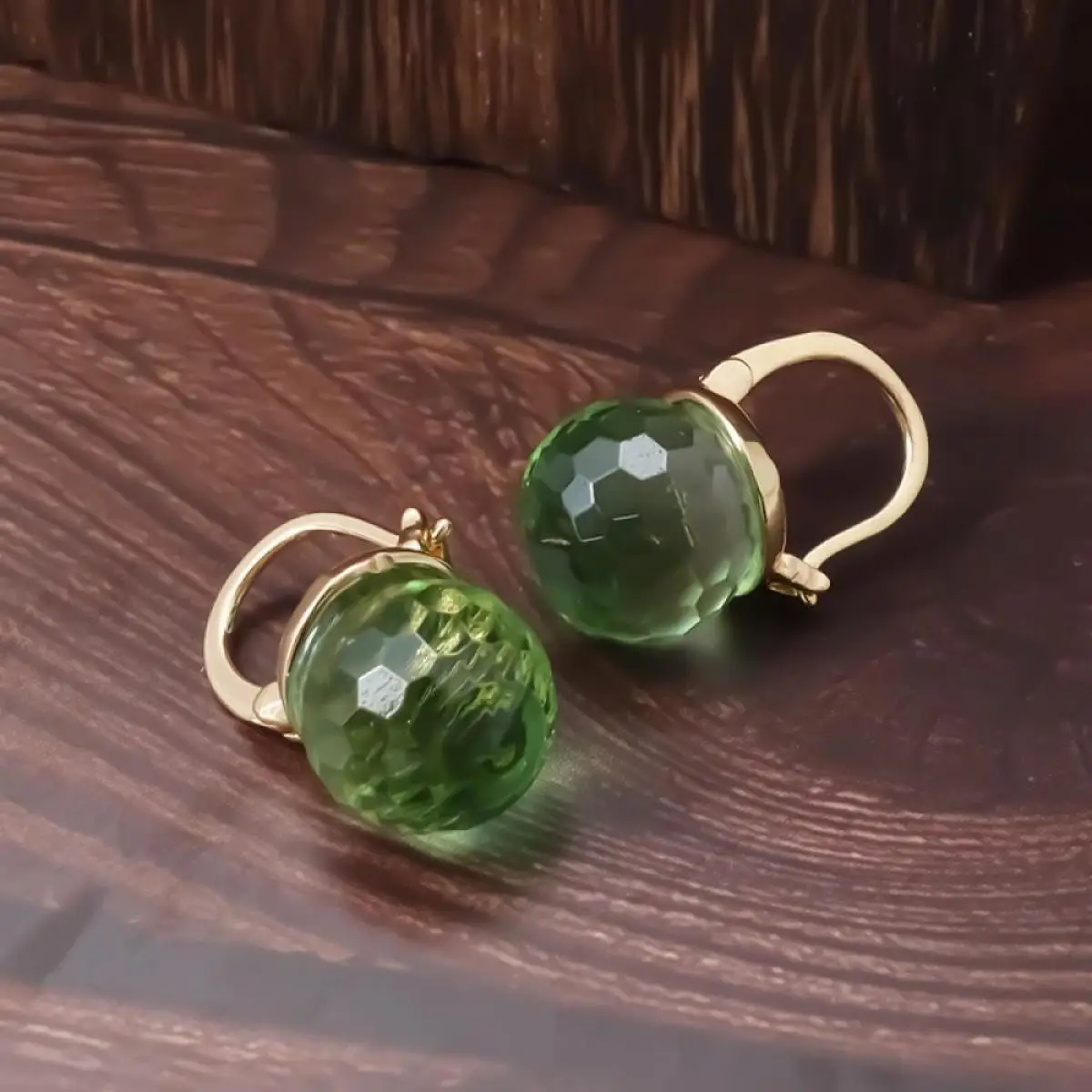 Green Crystal Ball Earrings Fashion Classic High Quality Trendy Personalized Women\'s Versatile Charm Versatile Gift