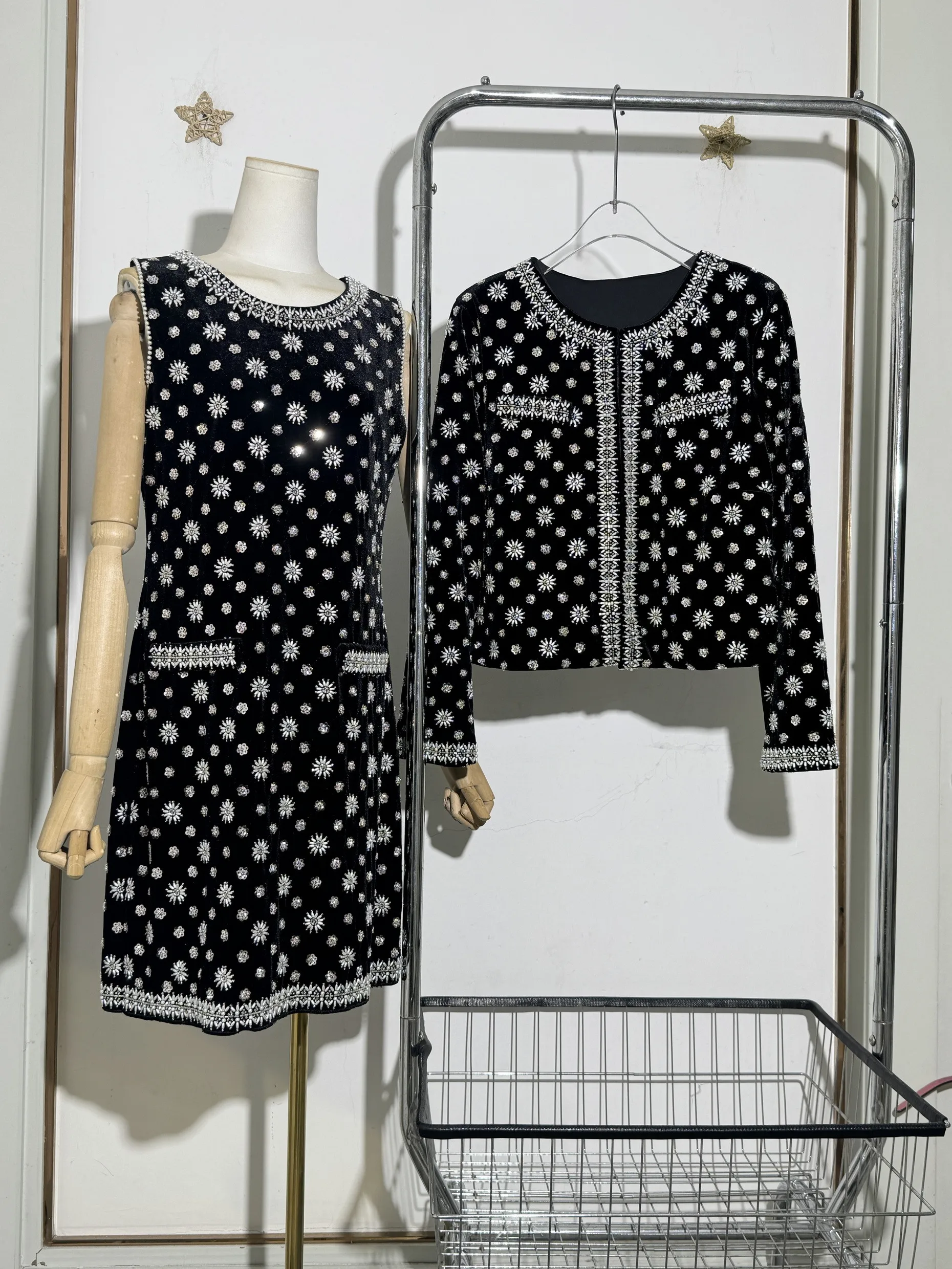 Velvet Women Silver… - image