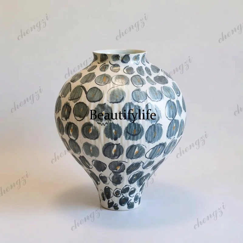 Wabi Sansan beige round spot ceramic vase art flower ware living room sample soft decoration ornament