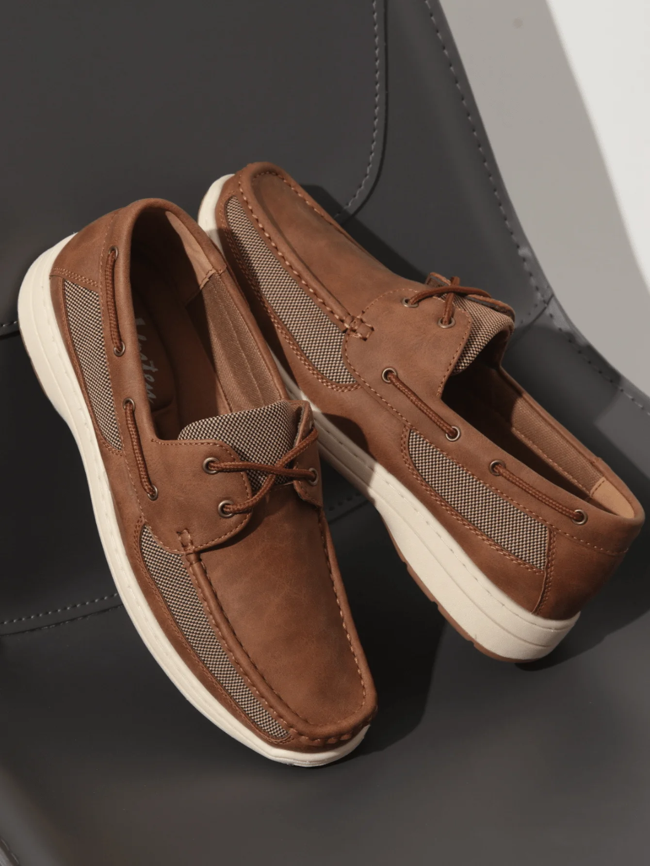 Men’s Slip‑On Boat Shoes, Stylish Casual Deck Loafers with Arch Support, Lightweight Comfort Fashion Sneakers, Dark Brown Non‑Slip Casual Footwear for Men, Perfect for Sailing, Beach Trip, Daily Walking, Weekend Gathering and Casual Outdoor Occasions