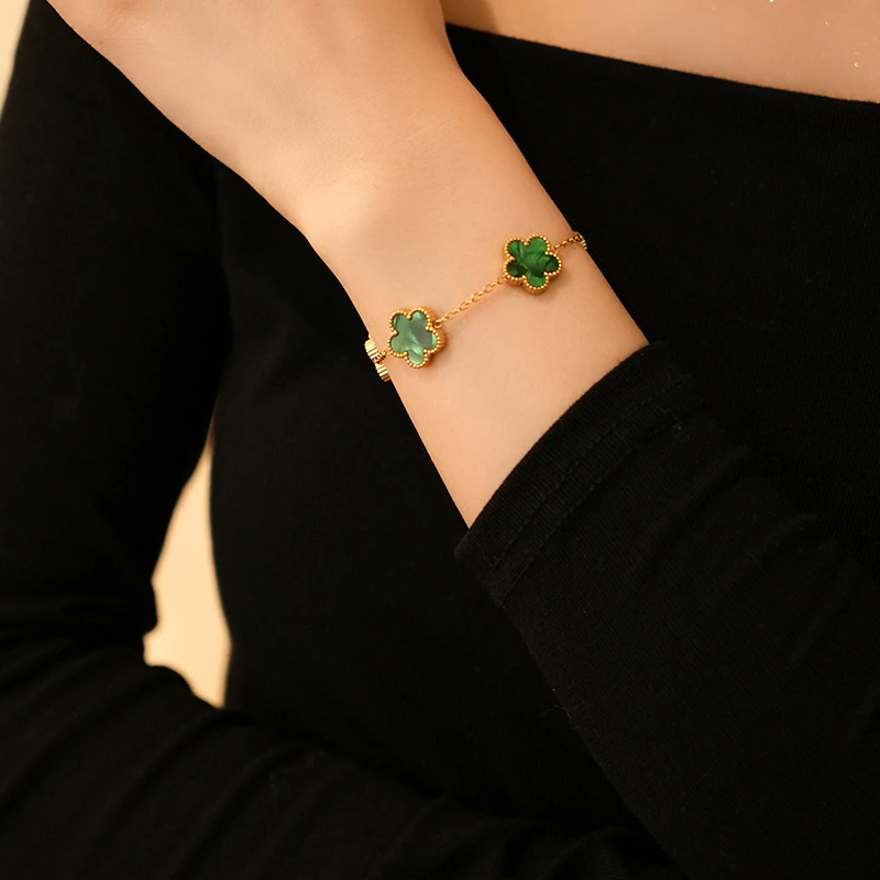 bracelet lucky Five-Petal Flower Bracelet For Woman Stylish Blossom Five-Leaf Exquisite Jewelry Gift Wholesale