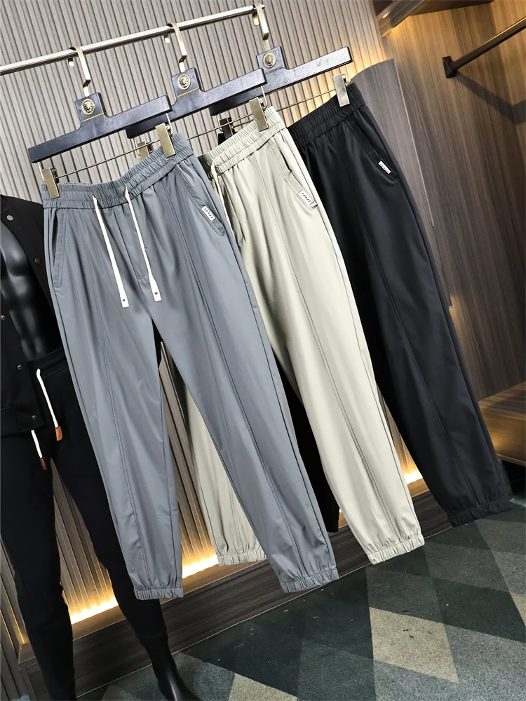 

Гладкие высокоэластичные мужские повседневные брюки из ледяного шелка, свободный крой, модный город, весна-лето, тонкий материал, цвет