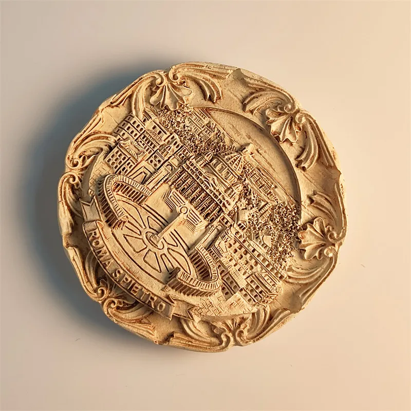 Vintage-style distressed landmark building magnet for tourists visiting Rome, Italy. Resin material.