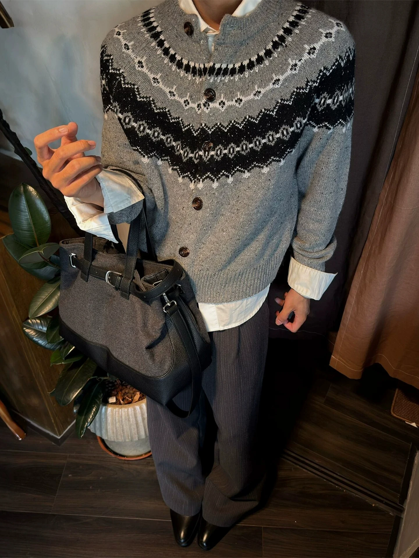 Men's Oversized Knitted Cardigan Sweater Soft Thick Casual Style Fair Isle Pattern Long Sleeve round Neck Warm Winter Outerwear