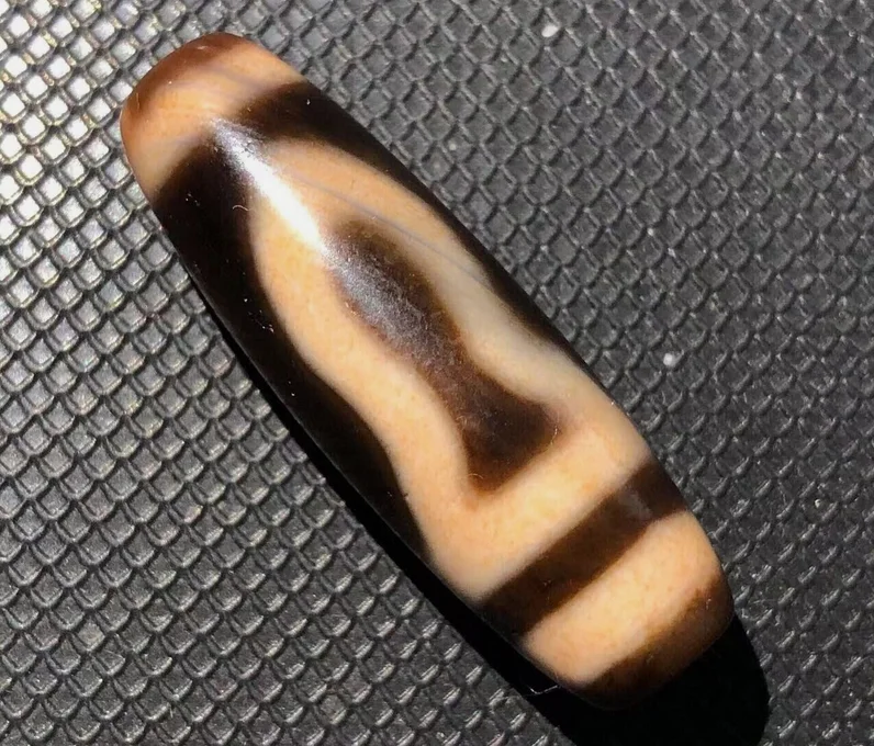 Magic Power Tibetan Old Agate 1eye peak Cinnabar Totem dZi Bead12*36mmN003