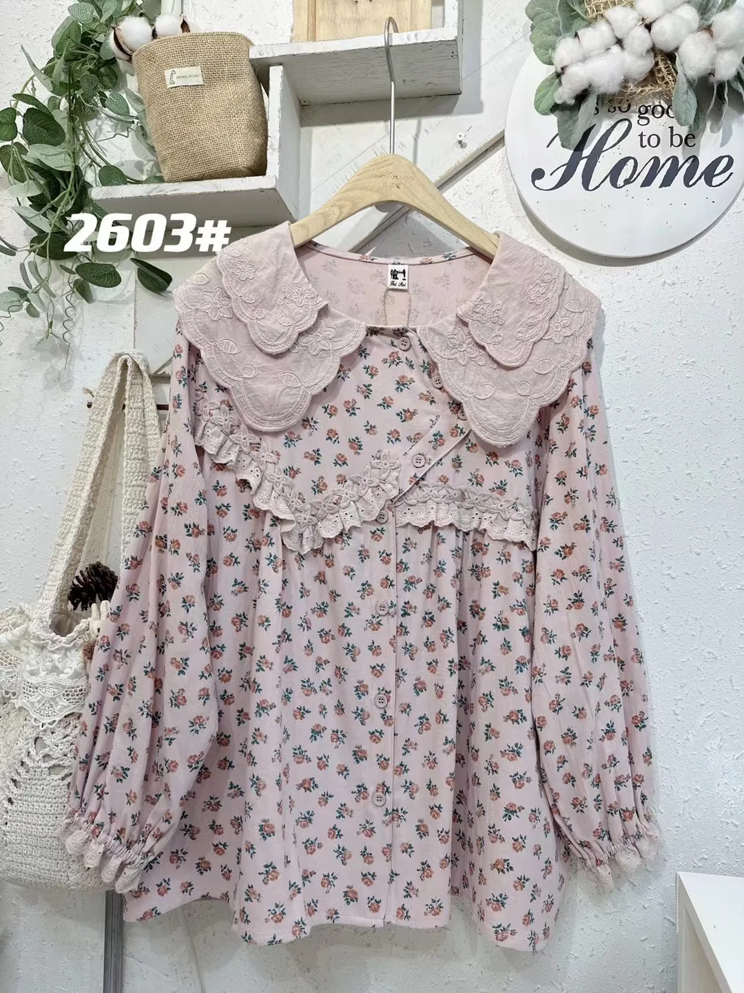 

Весенняя розовая хлопковая блузка с цветочным принтом, длинными рукавами, воротником-стойкой и асимметричной застежкой на пуговицах, женская, свободного кроя, в нежном стиле