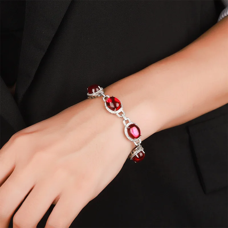 2024 New Jewelry Green Chalcedony Fluorescent Corundum Oval Bracelet for Women Wholesale 10*12