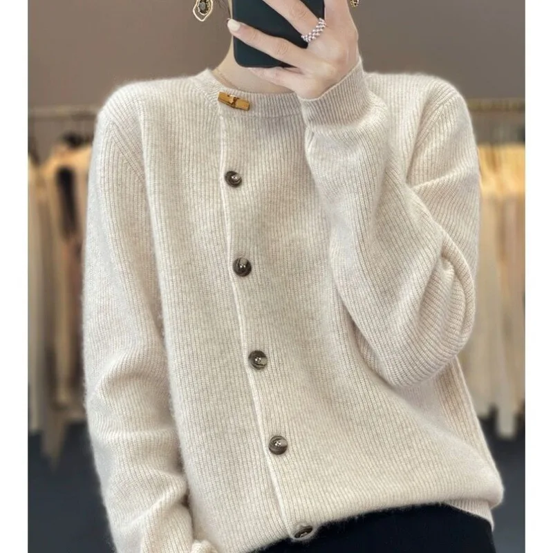 

Autumn and Winter Women's Solid Round Neck Long Sleeve Single Breasted Loose Knitted Zip-up Fashion Casual Formal Elegant Tops