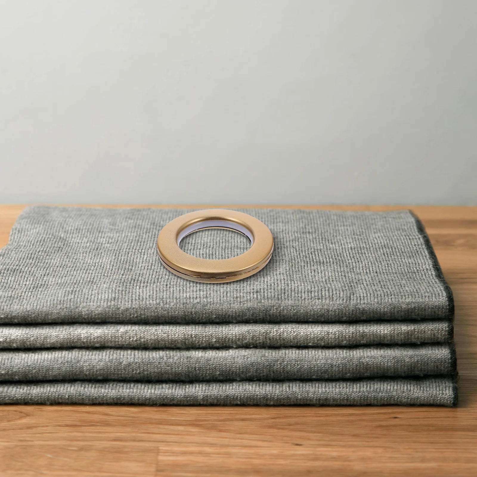 

80pcs Curtain Rings Nanoscale Grommets Plastic Eyelet For Home Decoration Diy Drapery Sliding Low Noise Bathroom Rods