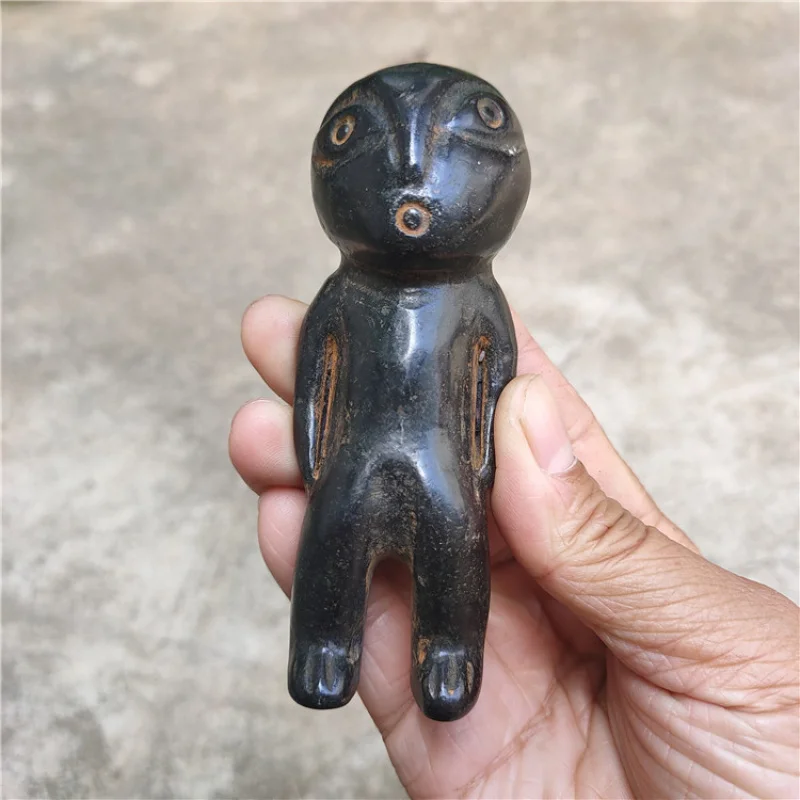 Natural Vintage Handicrafts Iron Stone Red Mountain Culture Sun Man Alien Pendant Jade Pendant Lai Zi