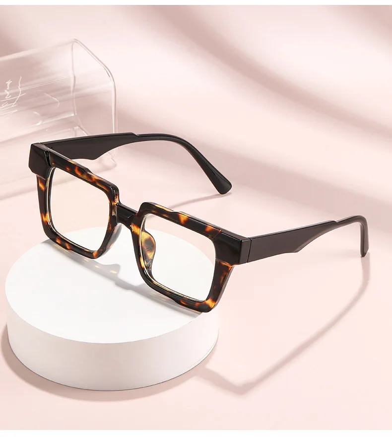 Lichtempfindlicher, farbwechselnder Spiegel, personalisierter, farbblockierender, flacher, heller Spiegel, Retro-Myopiebrille mit quadratischem Rahmen 6132 – Detail 12