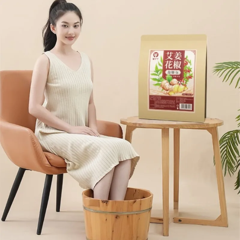 

30 г × 30 пакетов в пакете, 2025 г., для замачивания ног с имбирем и перцем — цельная смесь трав с полынью для домашнего спа-салона