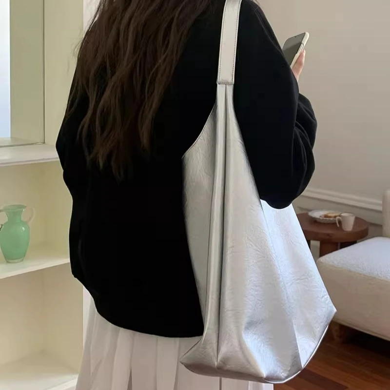 حقيبة كتف ذات سعة كبيرة للنساء محافظ فضية للنساء محافظ وحقائب يد وحقائب يد وحقائب مدرسية وحقائب يد للفتيات