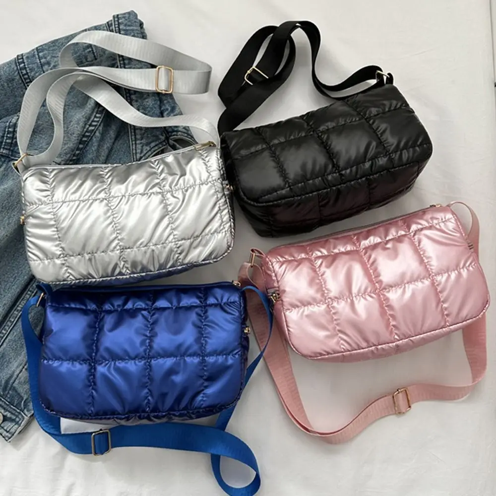 Women Elegant Quilted Shoulder Bags Cloud Pleated Bubbles Messenger Bag Fashion Simple Solid Color Commute Bags Shopping Bags