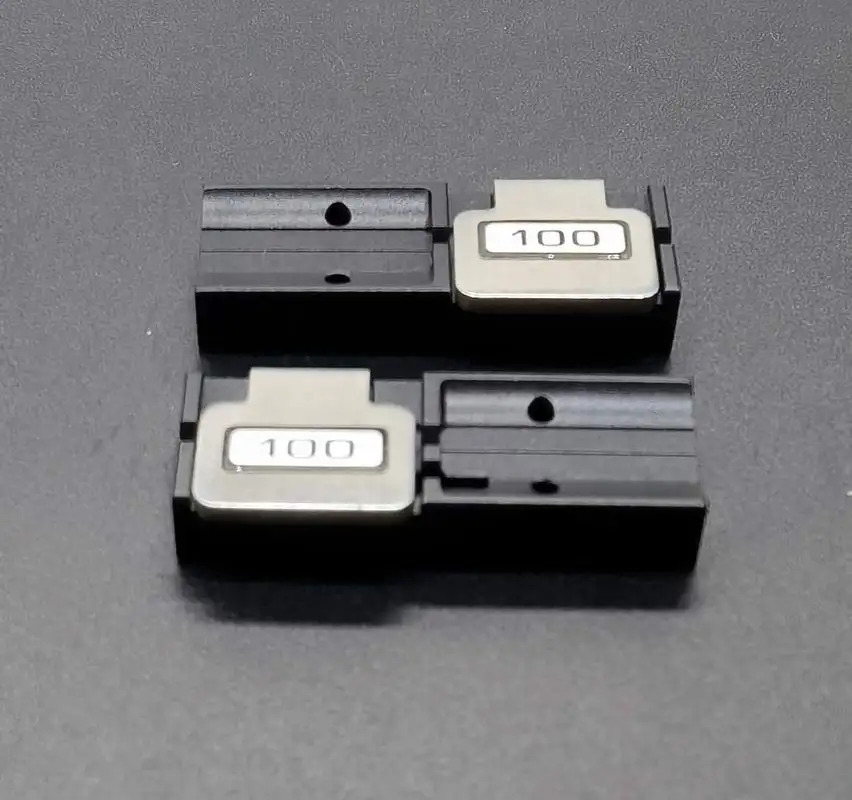 

Fiber Holder FH-100-100 For FUJIKURA PM Fiber Fusion Splicer FSM-100P FSM-100M FSM-100P+ FSM-45F/PM Replacement Fiber Clamp