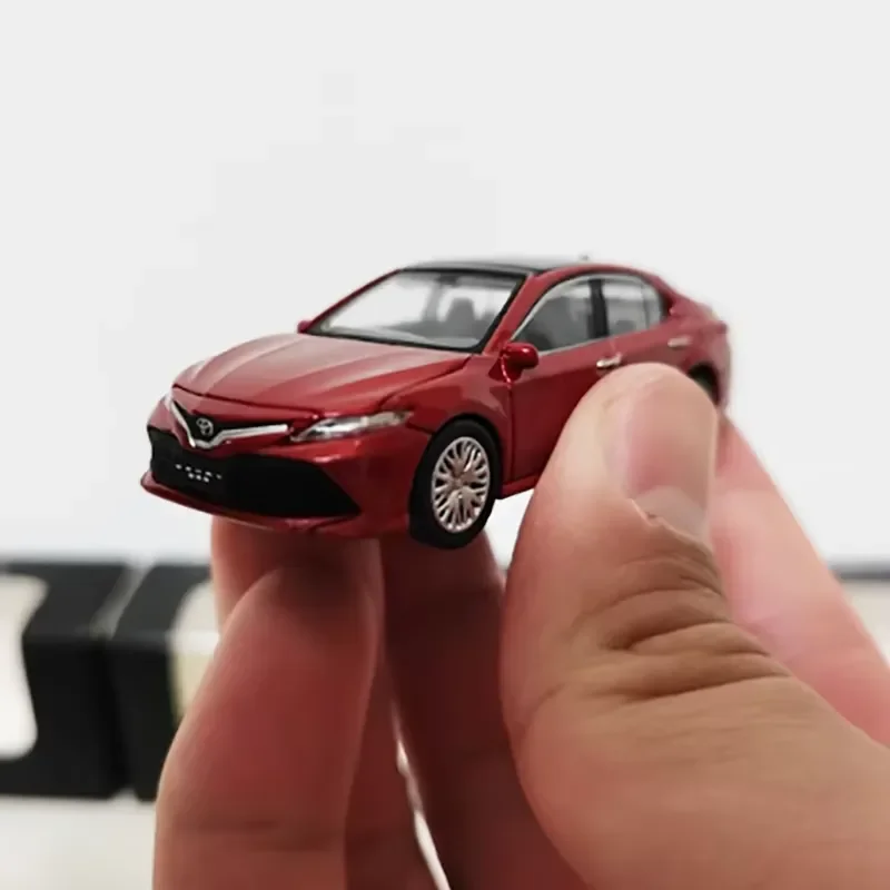 for 1:64 Scale Diecast Alloy Car Model of Eighth Generation CAMRY Realistic Simulation Static Display Ornament Collectible
