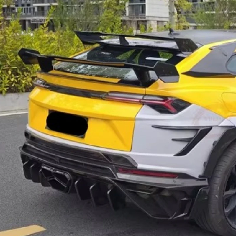 

3rd Generation M Style Dual Deck Dry Carbon Fiber Rear Spoiler Roof Spoiler for Lamborghini URUS S