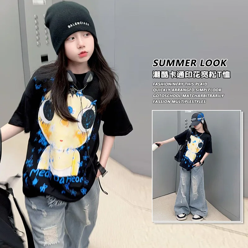 2026 New Arrival Summer Girls Stylish Cartoon Print Loose T-shirt Distressed Ripped Jeans Fashion 2Pcs Outfit For Teenager kids