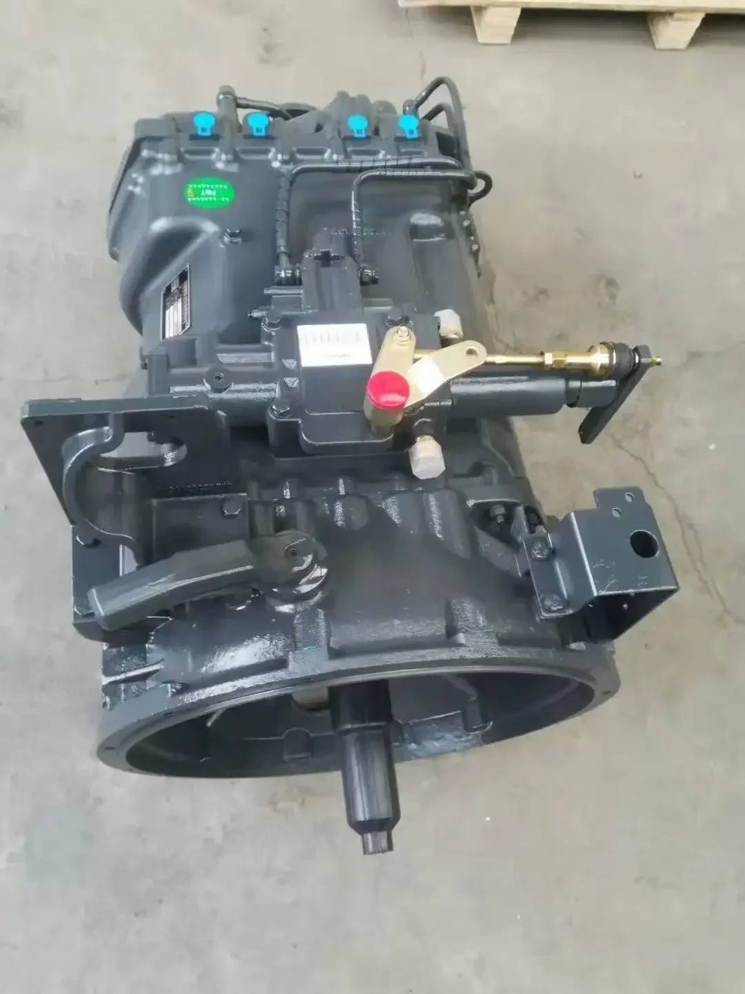 HOWO truck spare parts transmission HOWO truck gearbox