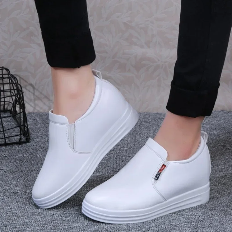 2023 Women Casual Shoes New High Heel Lady Women's Sneakers Leisure Platform Wedge Height Increasing Loafers Sneakers