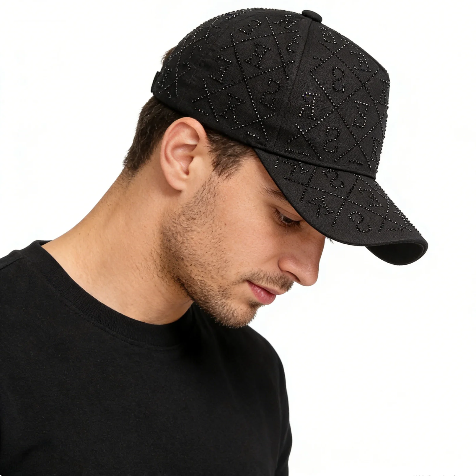Full Rhinestone Letter Baseball Cap, Light Luxury Sparkling Rhinestone Design, Everyday Streetwear That Makes the Face Look Smaller, Versatile Peaked Cap, Holiday Gift
