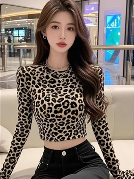 Slim Fit Or Svel Leopard Print T-irt American Retro Brand End of Line Inner Wear Top Feminino Faion Spring Season