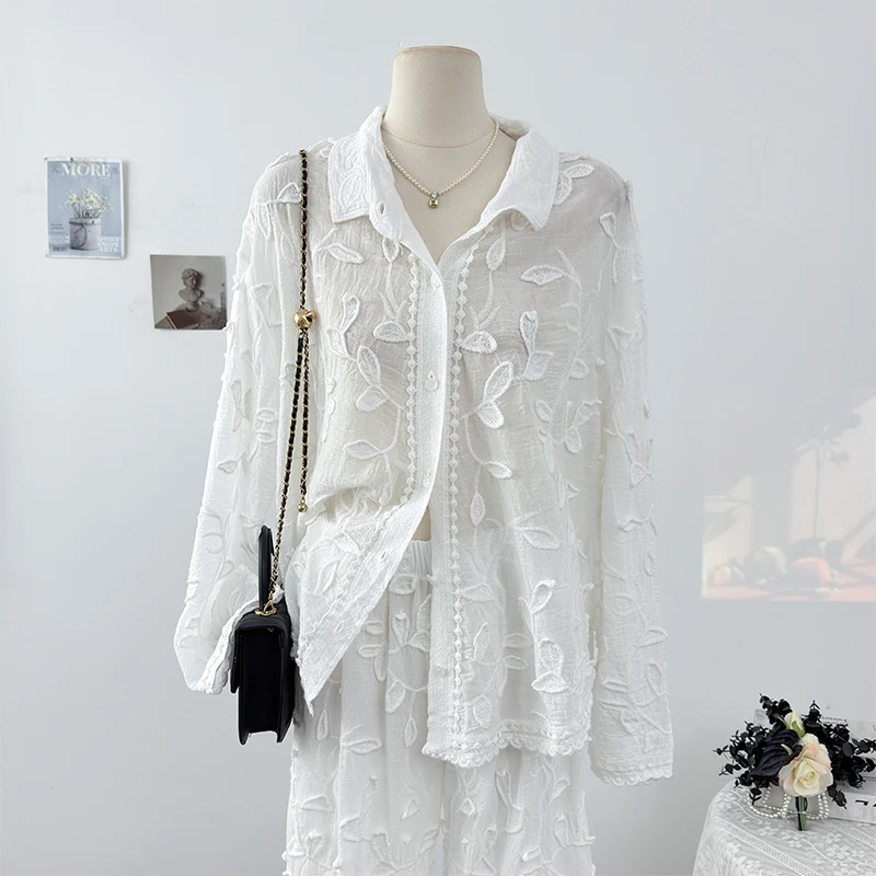 

Embroidery Stereo Jacquard Gentle Blouses Single-breasted Popular Age Reducing Blusas 2025 Spring Autumn New Chic Shirts