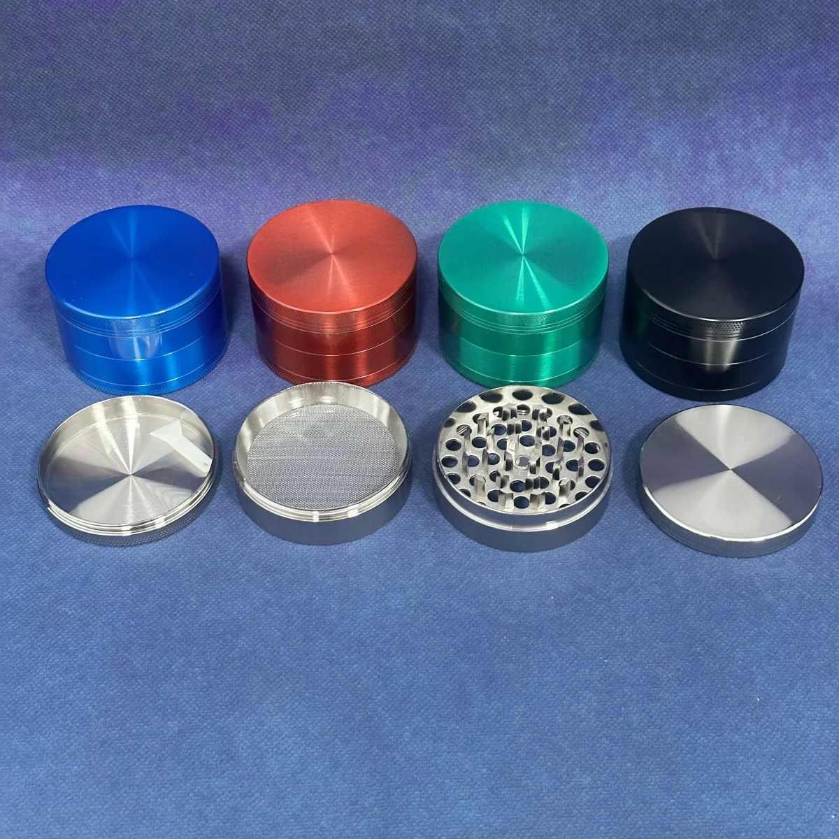 Grinder 2.4inch 60mm Model 11 Four Layer Metal Manual Herb Spice Crusher Kitchen Tobacco Preparation Grinding Tool Home Tool view 6