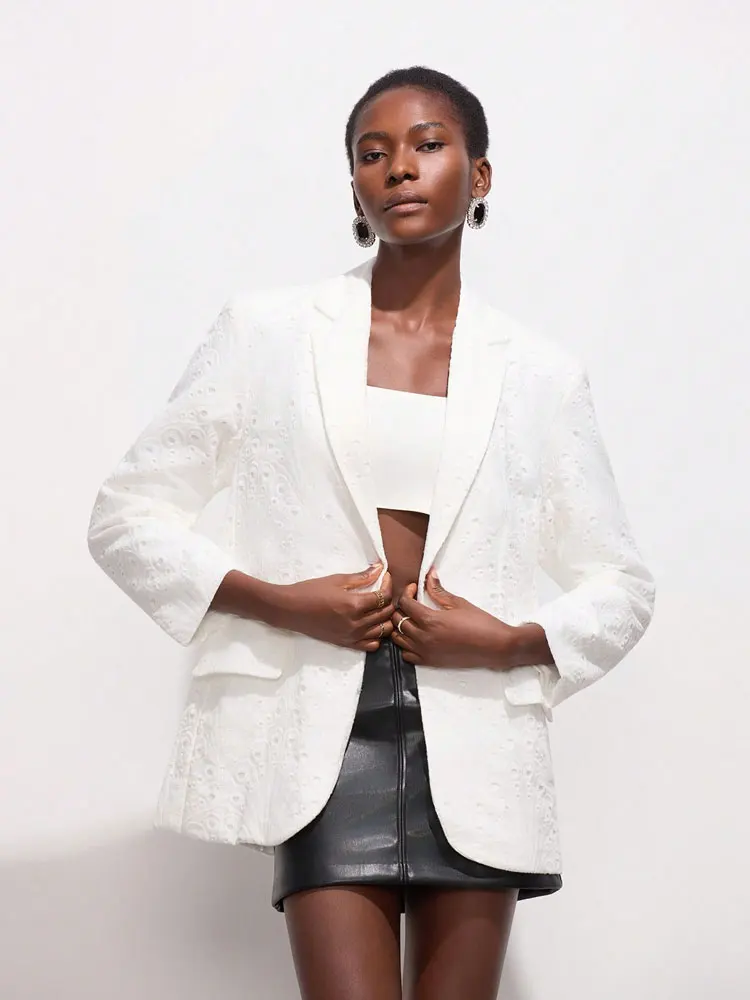 Women's Fashion Embroidered Cutwork Blazer Coat with Long Sleeves and Front Pockets, Female Outerwear Suitable for Office Wear