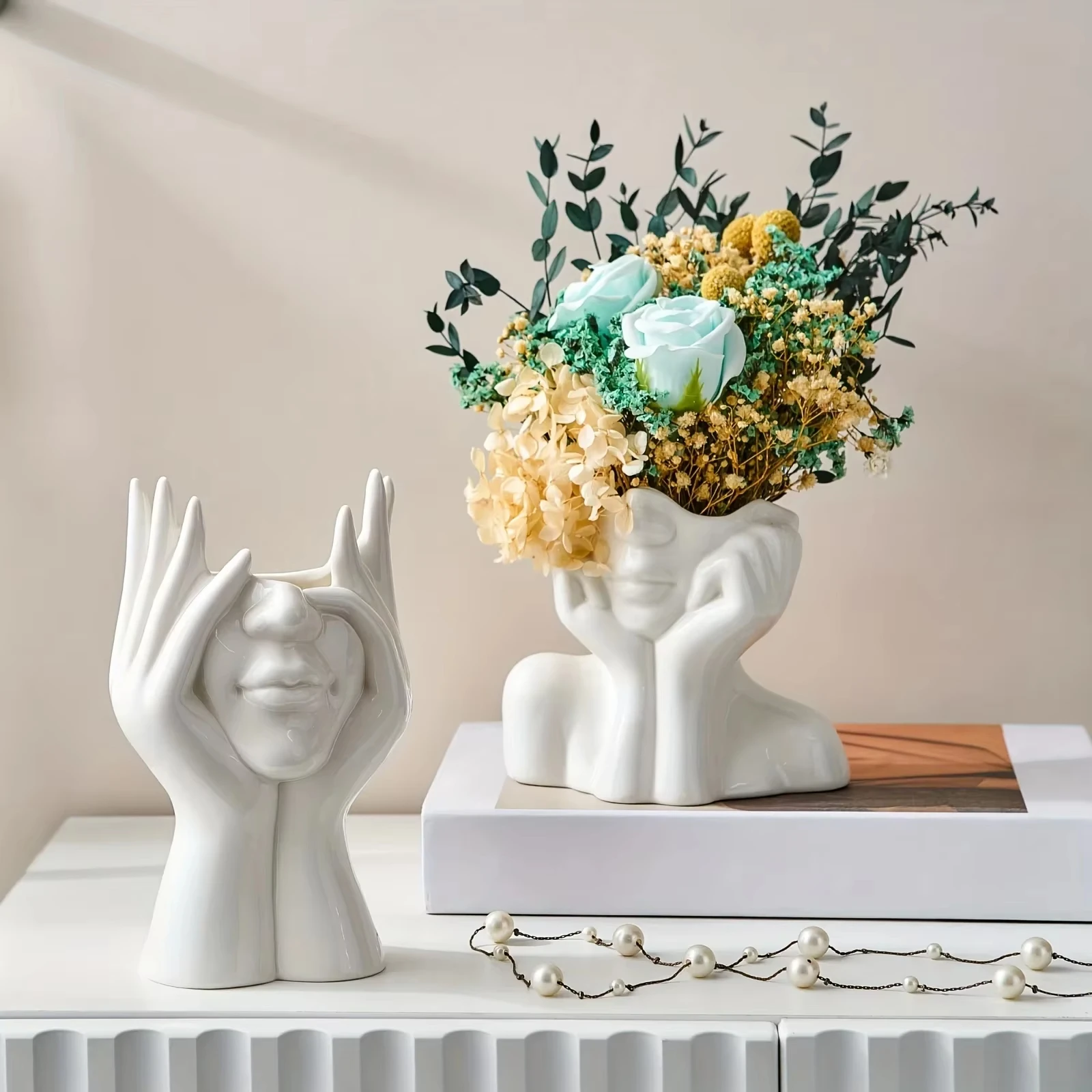 Nordic Style High-End Home Creative Vase, Luxurious Living Room Decorative Bottle Craft Ornament, Casual Home Decoration