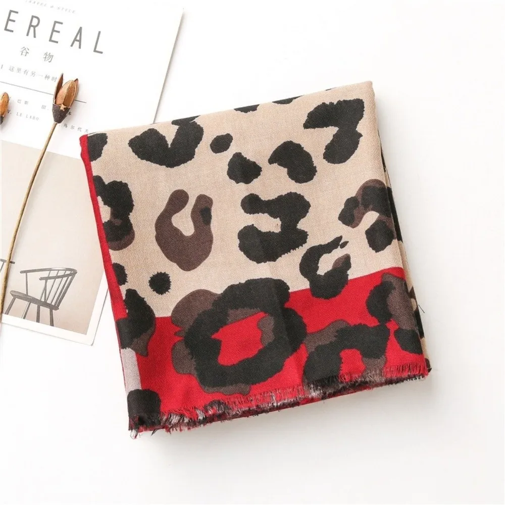 

Универсальный длинный шарф с леопардовым принтом, повязка на голову с кисточкой, тонкая шаль, платок, мягкая женская солнцезащитная шаль