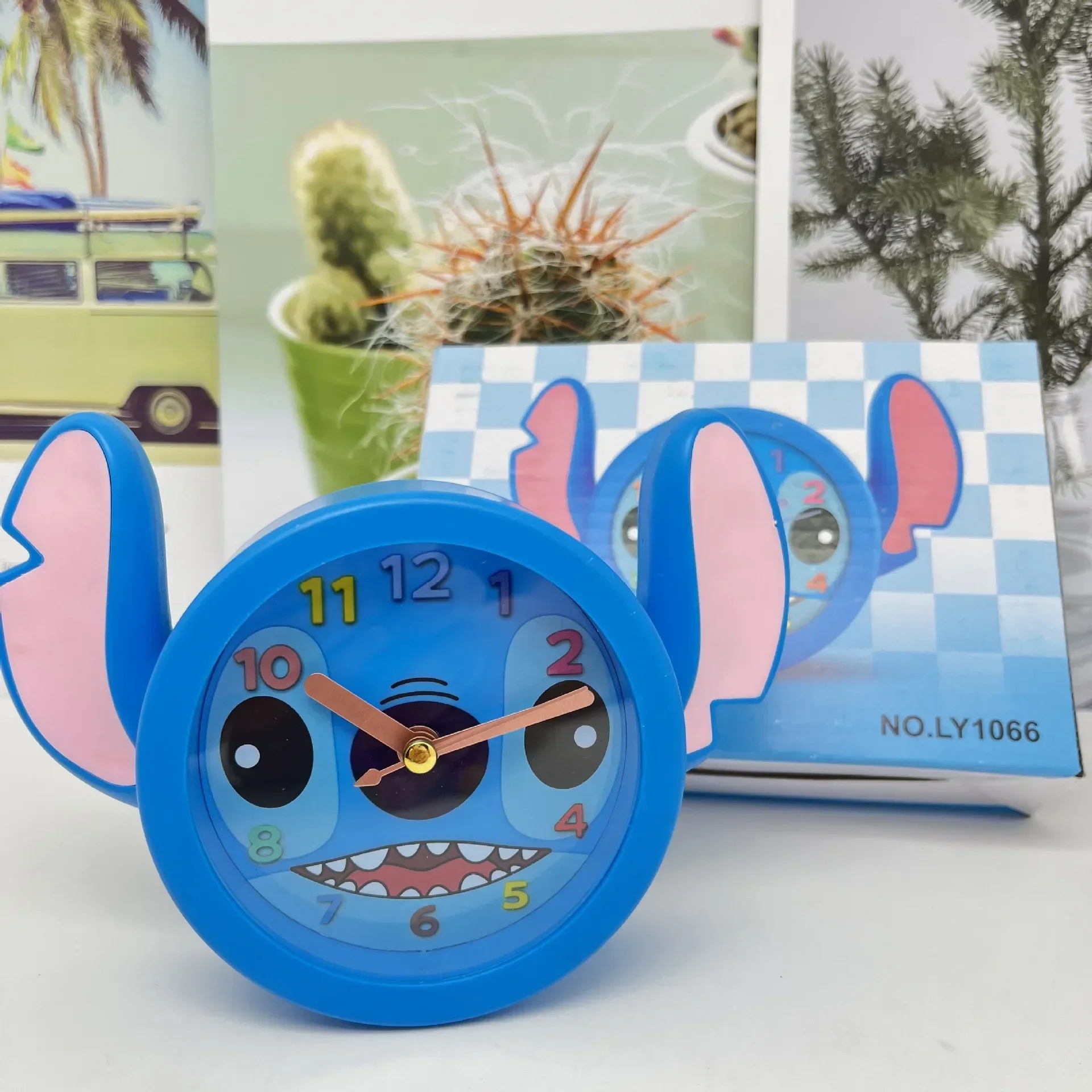 Jam senyap gaya Stitch Kawaii Disney baru jam Alarm bangun awal siswa ornamen meja Anime hadiah ulang tahun anak