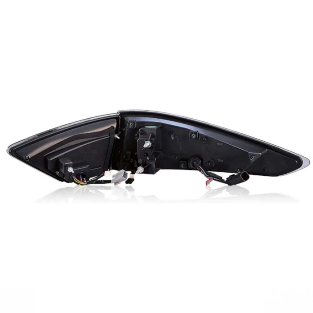 Car Taillight Assembly Specially Designed For Ford Mondeo/Fusion 2013-2015 With Dynamic Flowing Turn Signal Taillights