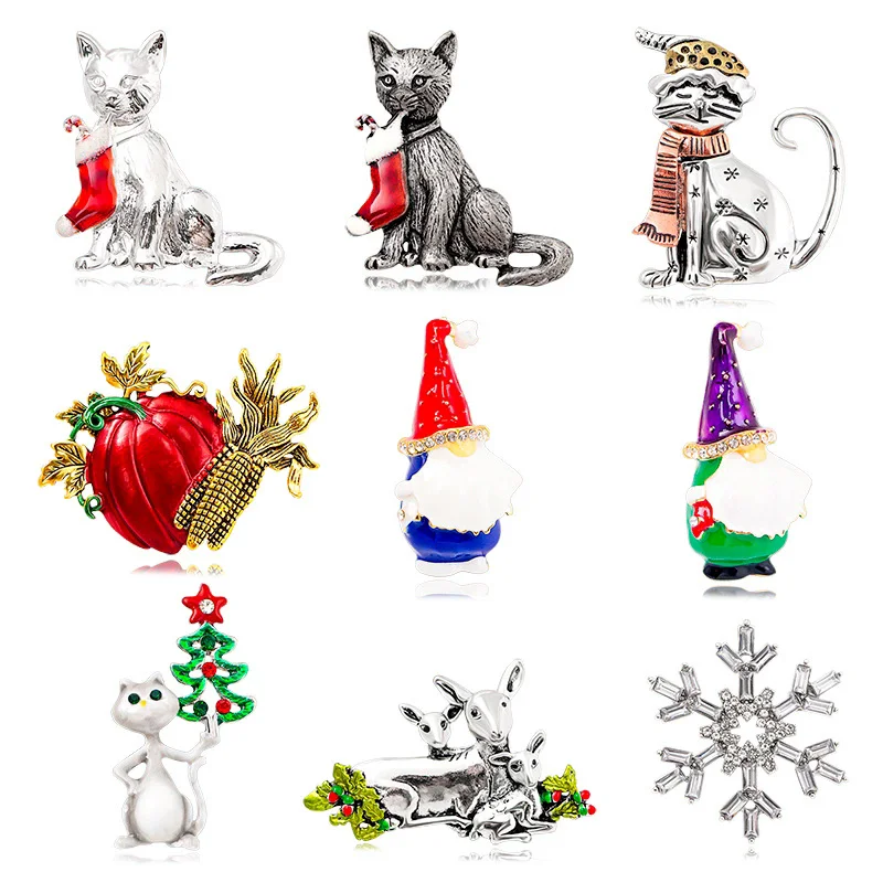 Merry Christmas Brooch Christmas Elk Santa Claus Snowflake Xmas Pins Mistletoe Wreath Christmas Tree Xmas Decor Party Gift