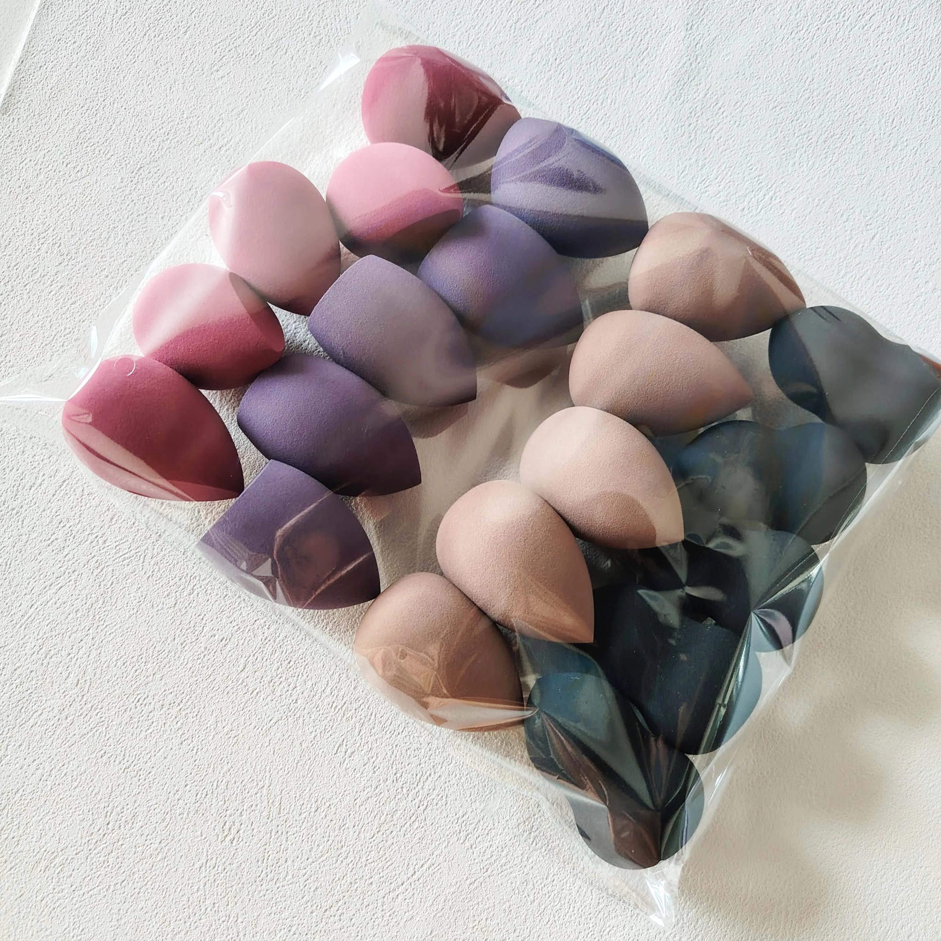 20 pièces outils de beauté doux éponge bouffée cosmétiques visage Latex gratuit maquillage mélangeur éponge marque privée