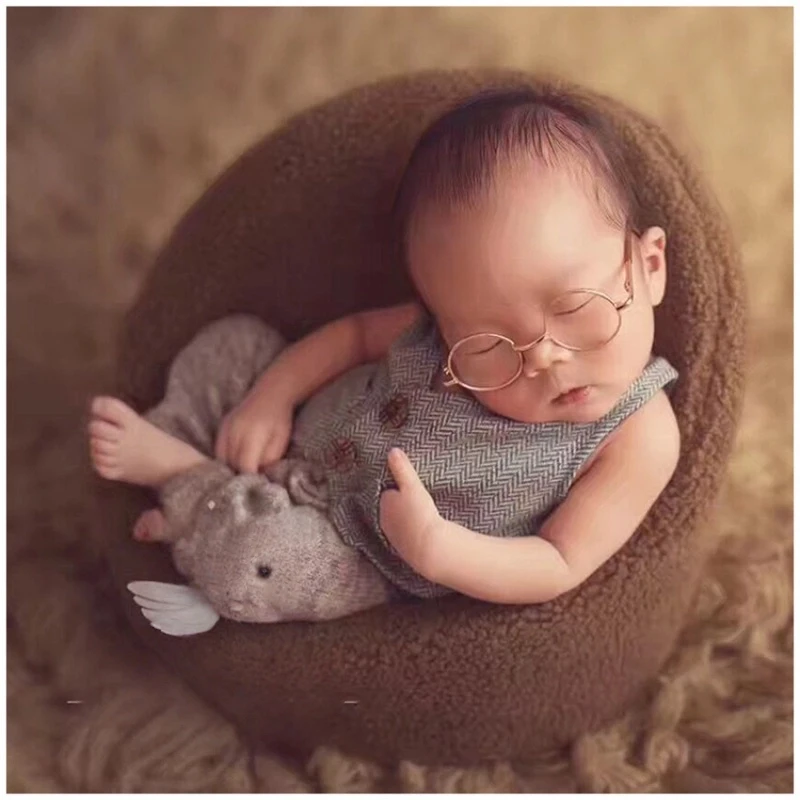 Newborn Photography Clothing Newborn Photo Poses and English Style Baby Vest for One Month Olds All Seasons Stripes Coffee