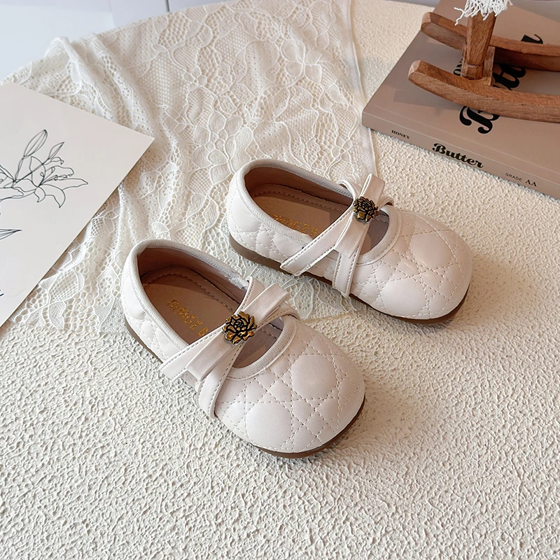 Girls Quilted Mary Jane Flat Shoes Round Toe Single Strap Ballet Flats Stitching Line Gold Flower Buckle Kid Soft Leather Casual