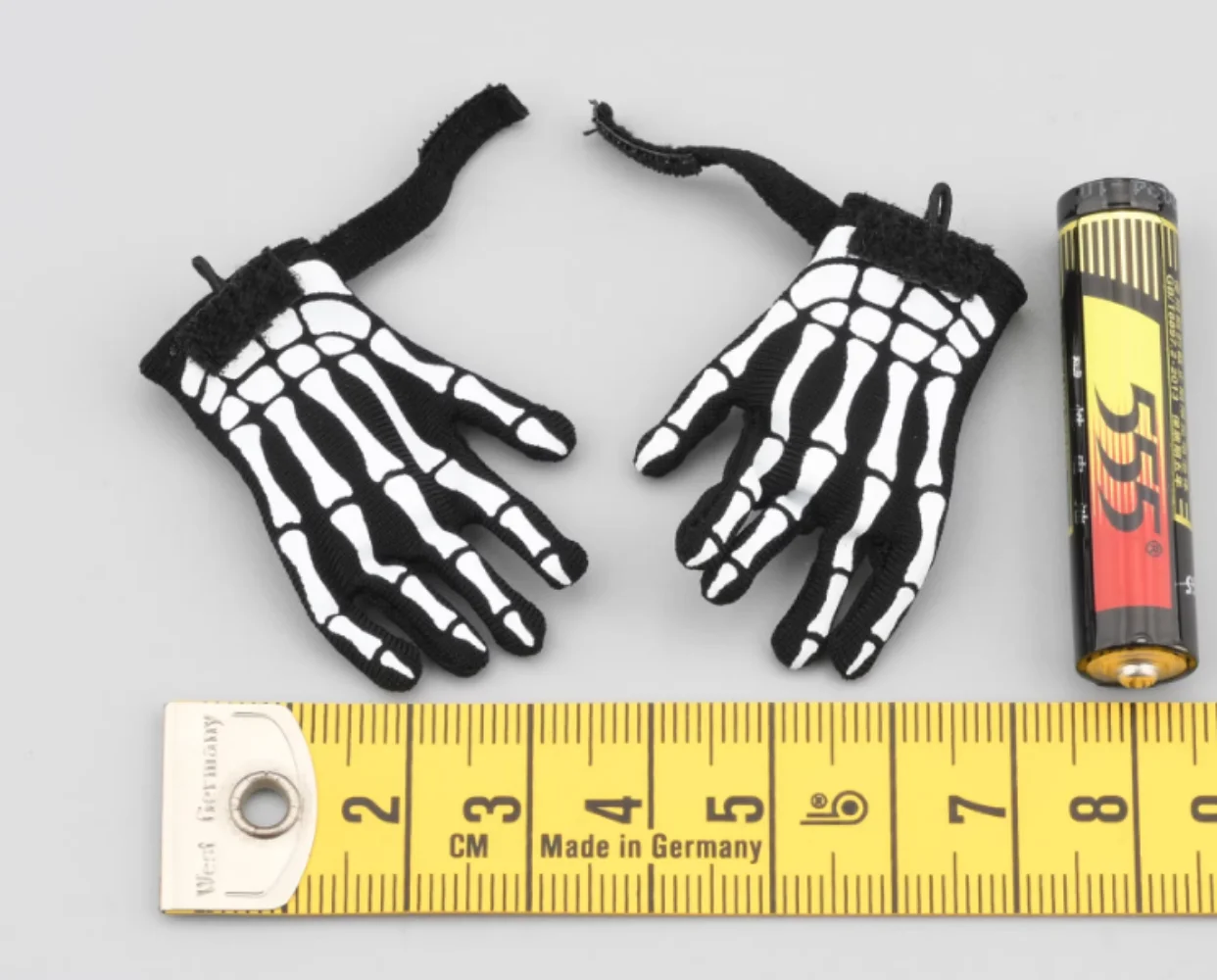 Fs 73043 1/6 Scales…