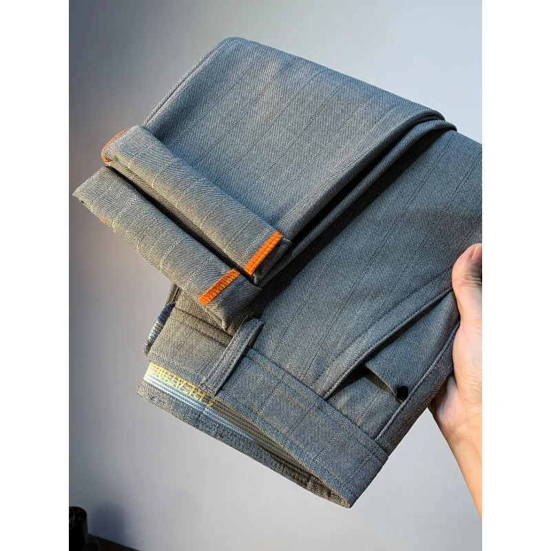 Pantalones informales de otoño para hombre, novedad de 2025, pantalones de negocios para ir al trabajo con estampado de rayas retro, elásticos, ajustados, con pierna recta pequeña