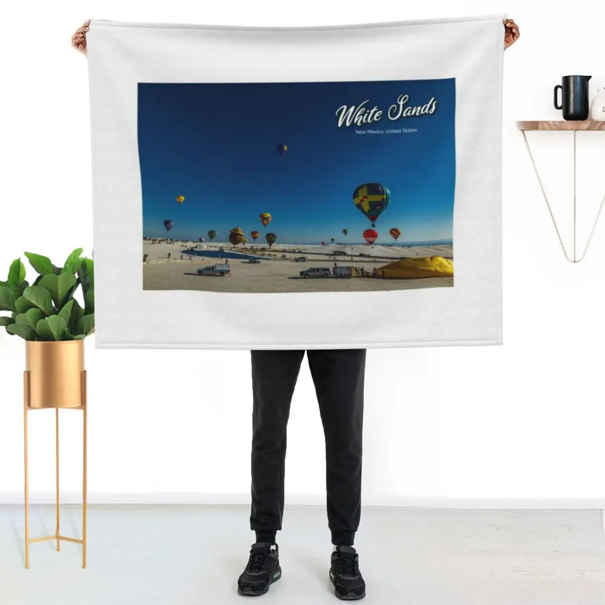 White Sands Hot Air Balloon Invitational Throw Blanket Camping warm for winter Bed covers Weighted Bed Fashionable Blankets