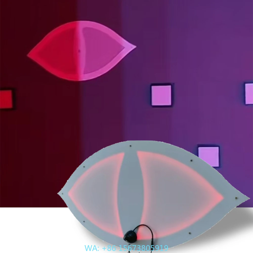 

Коммерческая аренда комнаты для квестов с активной LED-подсветкой «Дьявольский глаз» и зелеными/красными кирпичными светильниками для арены