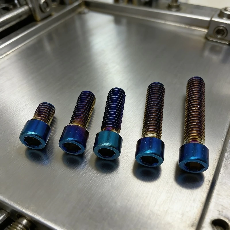 Burn Blue Titanium Screws Hex Motorcycle Electric Car Modification Cylindrical Head Bolts 8.8 Hex Socket Automotive Fastener