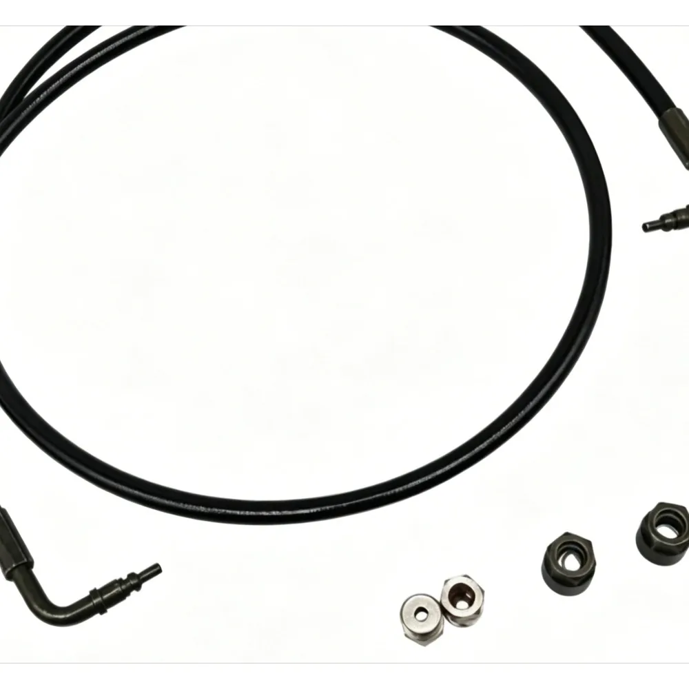 

Black Truck Top Pump Hose Heavy Part Truck Accessories for Volvo VOE 85110482
