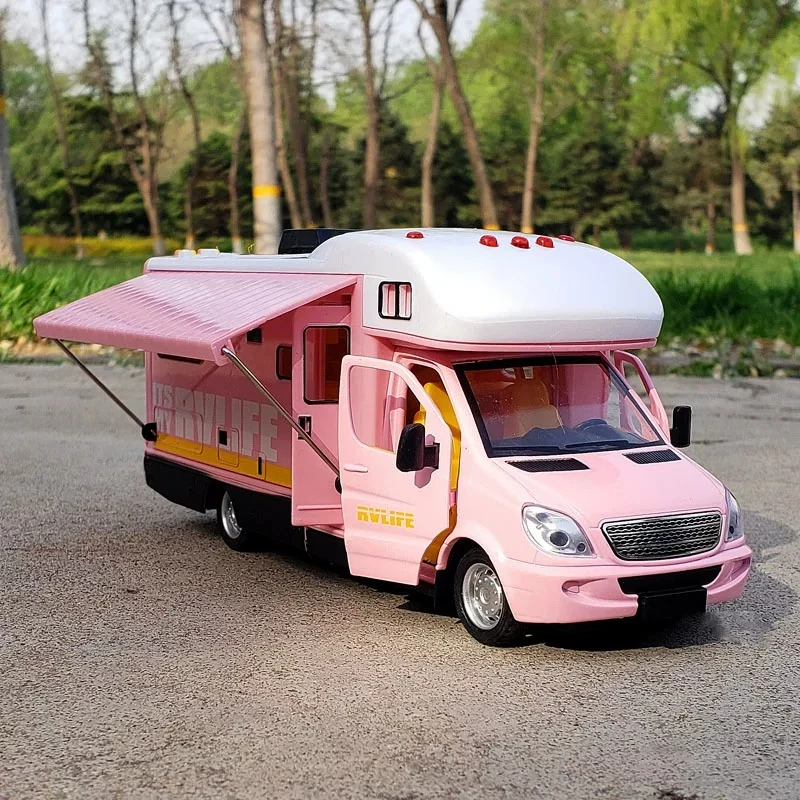 

1:32 Diecast Luxury RV Recreational Vehicle Car Model Metal Toy Motorhome Camper Van Touring Car Model Sound Light Gift