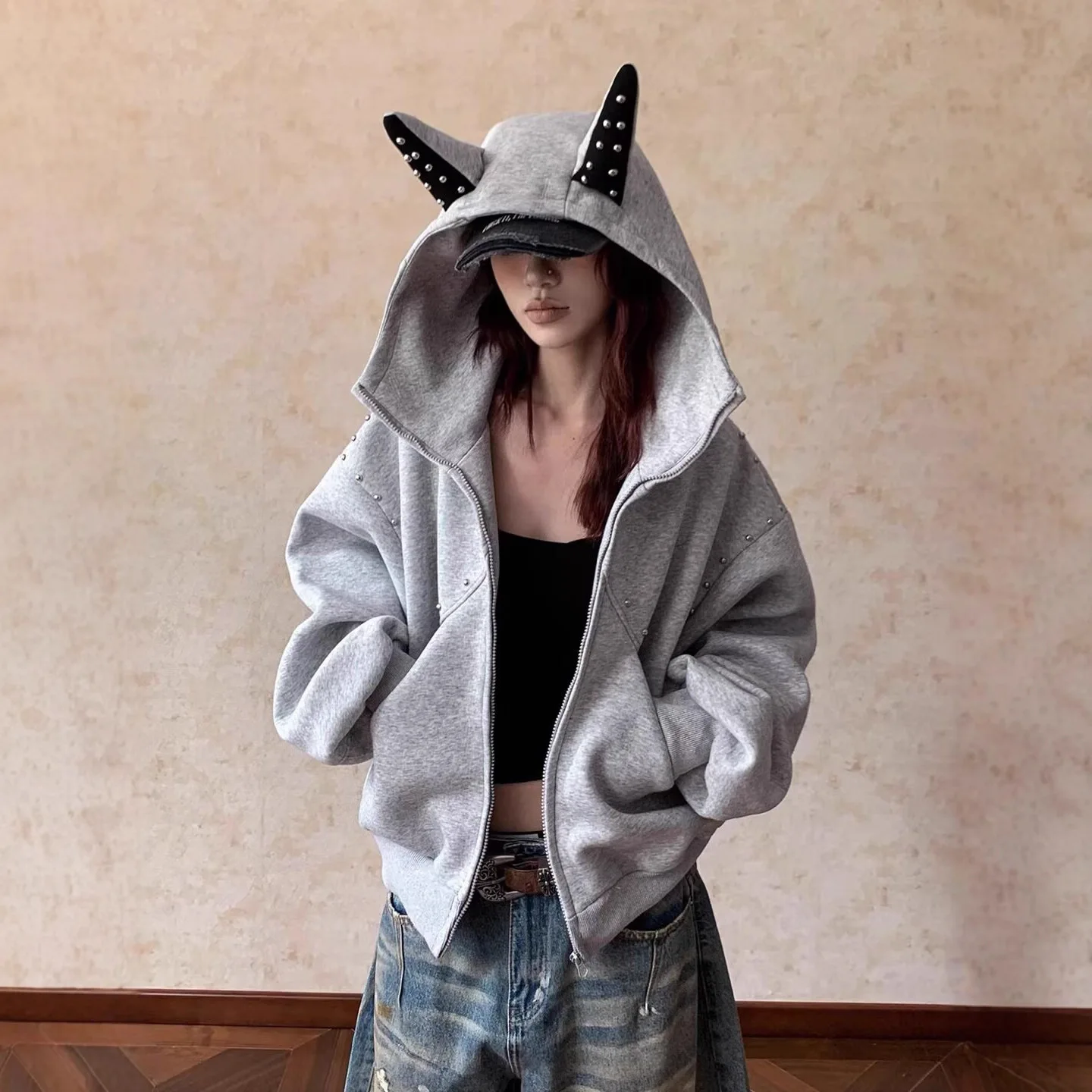 

2025 Autumn Winter Women's Cool Short Hoodie Rivet Patchwork Doberman Ear Design Trendy Stylish Outerwear
