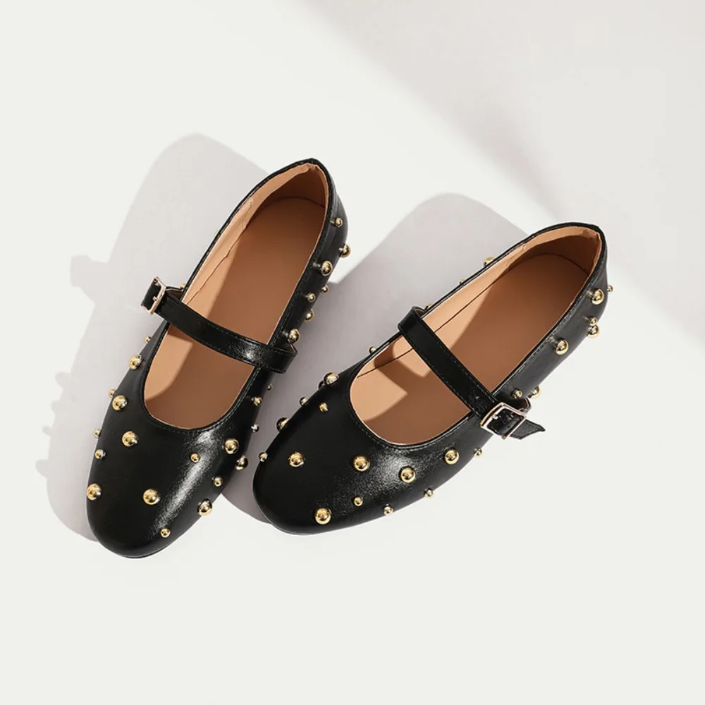 レディースフラットシューズ　新作リベット付きスクエアトゥバレエシューズ　おしゃれで万能なシングルシューズ　バレエシューズ風メリージェーン