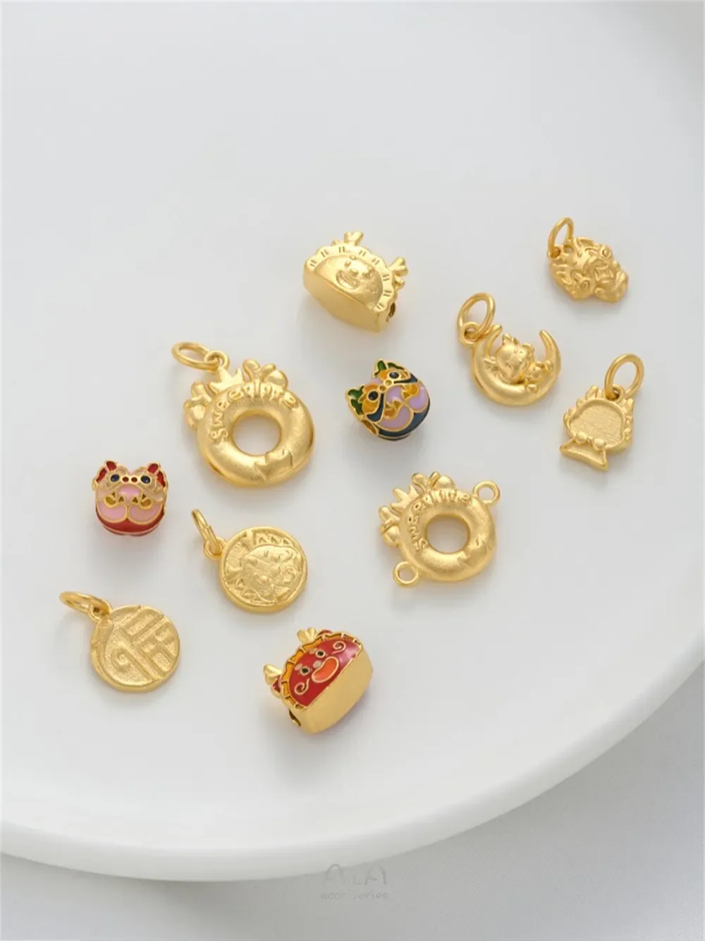 Shajin-Cartoon Faucet Bead, Safe Buckle, Blessing Word, Shengxiao Dragon Year Pendant, Handmade DIY Jewelry, Charms Accessories